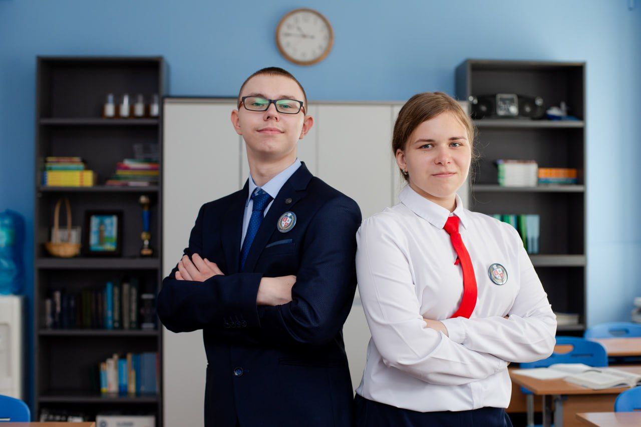 Обеспечение учащегося школьной формой.