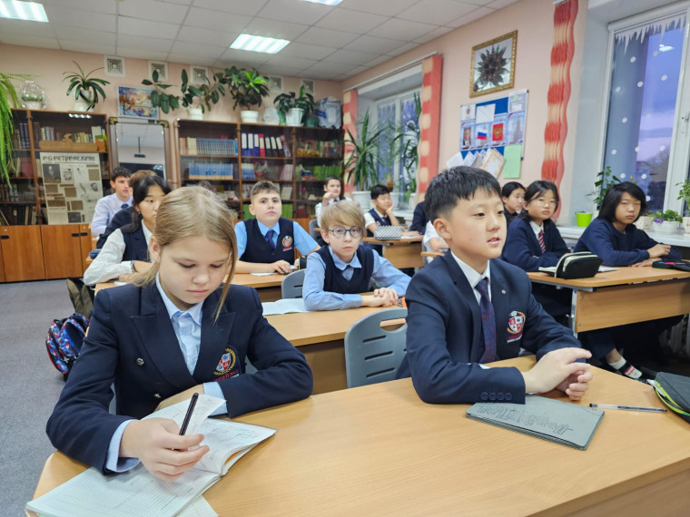 Лицей 2 проводит конкурс на вакантные места в 5 класс..